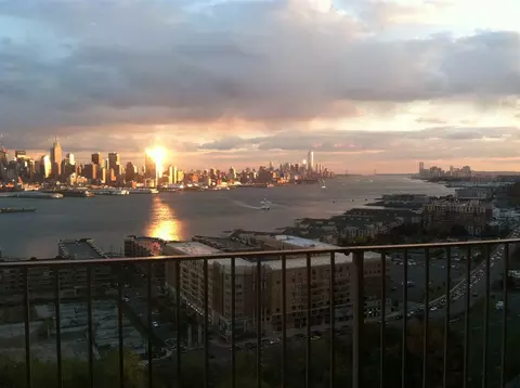 6040 Blvd E #6F, West New York, NJ 07093