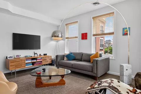 380 Newark St #4B, Hoboken, NJ 07030