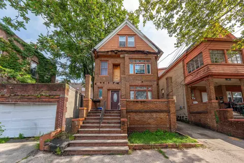 56 Wade St, Jersey City, NJ 07305