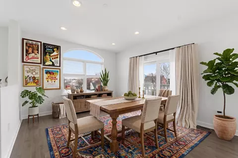 974 Summit Ave #406, Jersey City, NJ 07307