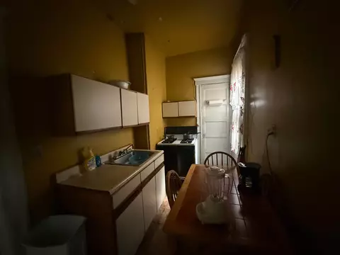 239 Whiton St, Jersey City, NJ 07304