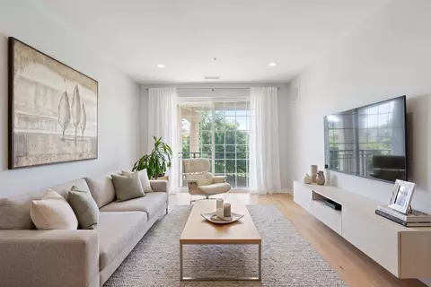 443 2nd St #313, Jersey City, NJ 07302