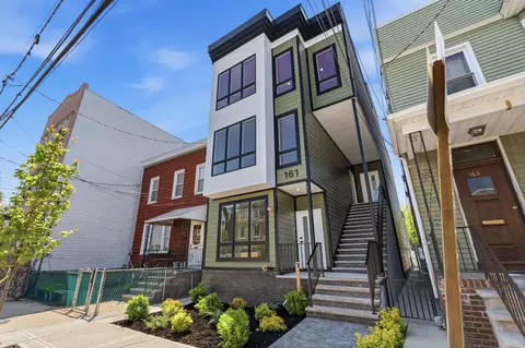 161 Woodlawn Ave #1, Jersey City, NJ 07305