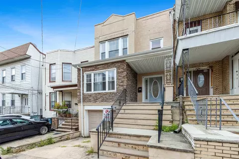 19 Columbia Ave, Jersey City, NJ 07307