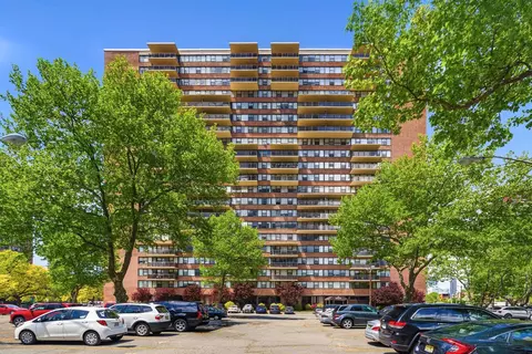 270 Luis M Marin Blvd #11D, Jersey City, NJ 07302