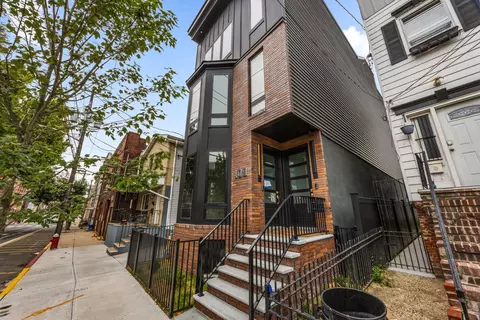 109 Webster Ave #1, Jersey City, NJ 07307