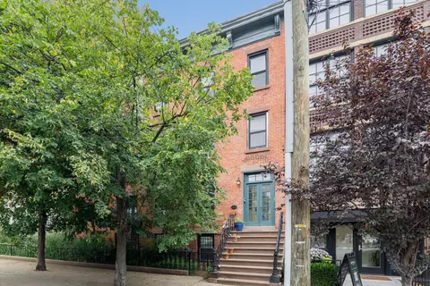 18 Bright St #C, Jersey City, NJ 07302