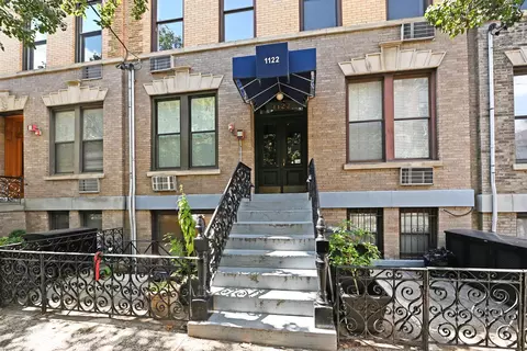 1122 Hudson St # 4B, Hoboken, NJ 07030