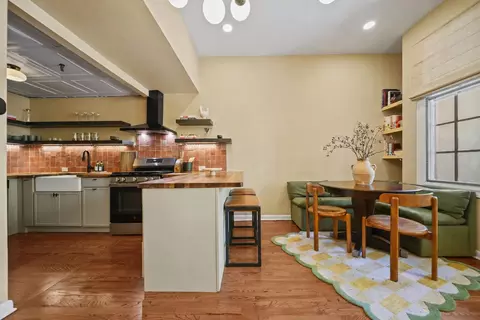 158 Wayne St #109A, Jersey City, NJ 07302