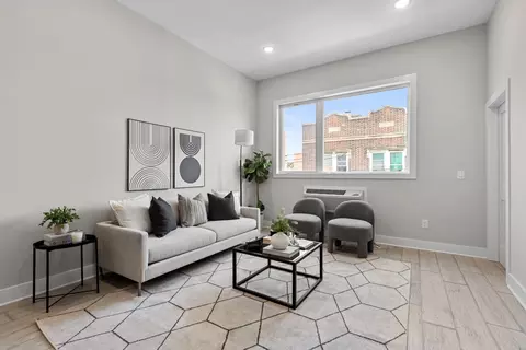 519 54th St #3B, West New York, NJ 07093
