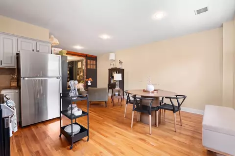 220 7th St #1, Hoboken, NJ 07030