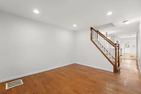 187 5 Lexington Ave, Jersey City, NJ 07304