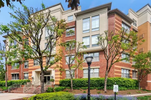 24 Avenue At Port Imperial #B37, West New York, NJ 07093