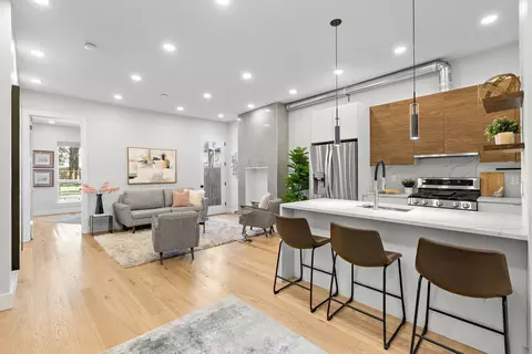 176 Griffith St #1, Jersey City, NJ 07307