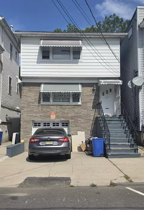 132 Armstrong Ave, Jersey City, NJ 07305
