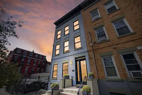 11 Jefferson Ave #1, Jersey City, NJ 07306