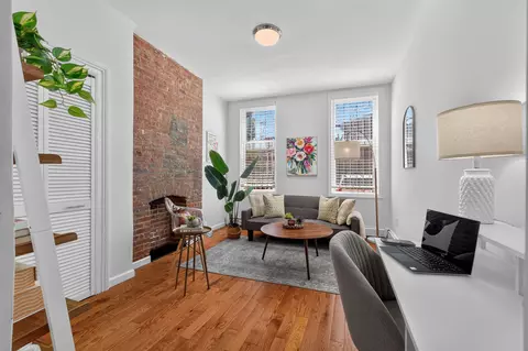 200 Wayne St #1R, Jersey City, NJ 07302