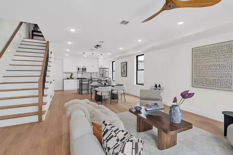 82 Pamrapo Ave #3, Jersey City, NJ 07305
