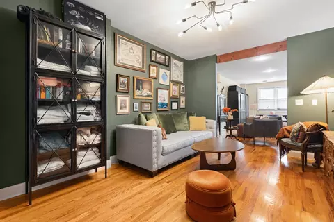 220 7th St #1L, Hoboken, NJ 07030