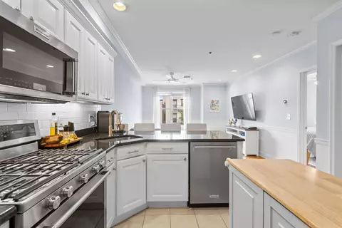 725 Jefferson St #26, Hoboken, NJ 07030