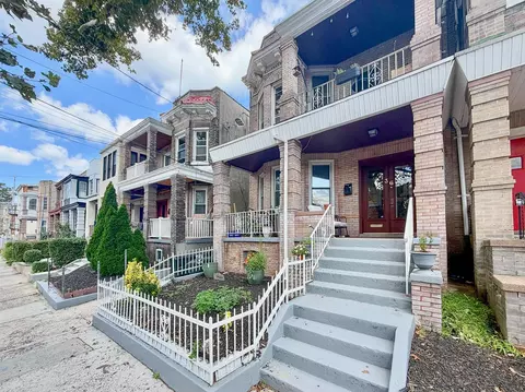 36 Fleet St, Jersey City, NJ 07306
