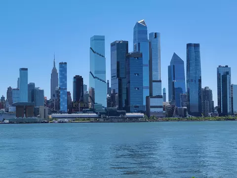 250 Henley Pl #207, Weehawken, NJ 07086