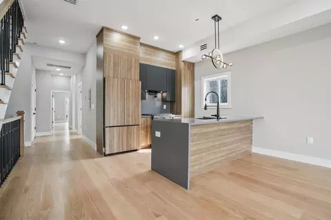 68 Thorne St #2, Jersey City, NJ 07307