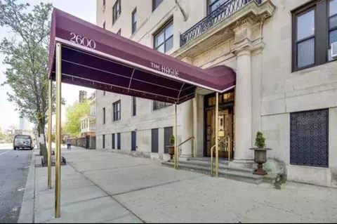 2600 Kennedy Blvd #3A, Jersey City, NJ 07306