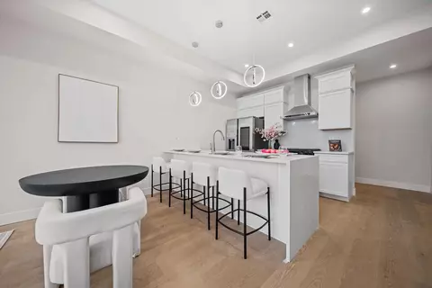 31 Graham St #2, Jersey City, NJ 07307