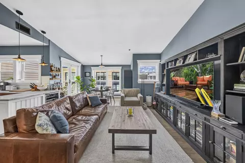 1034 Clinton St #405, Hoboken, NJ 07030