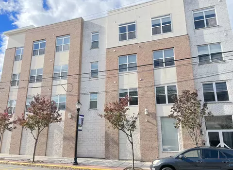 1901 Summit Ave #301, Union City, NJ 07087