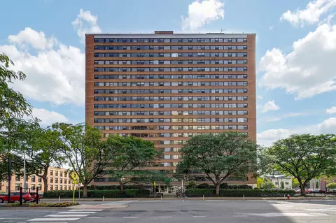 135 Montgomery St #18C, Jersey City, NJ 07302