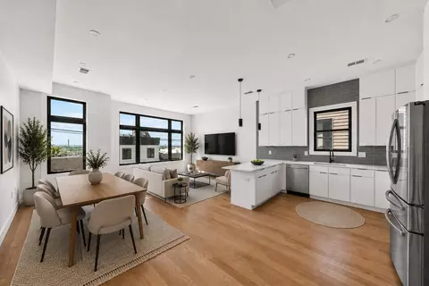 100 Terrace Ave #2, Jersey City, NJ 07307