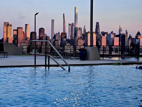 6600 Blvd E #18K, West New York, NJ 07093