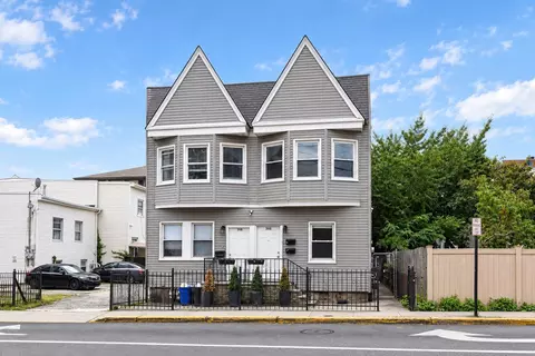 354 Paterson Plank Rd, Jersey City, NJ 07307