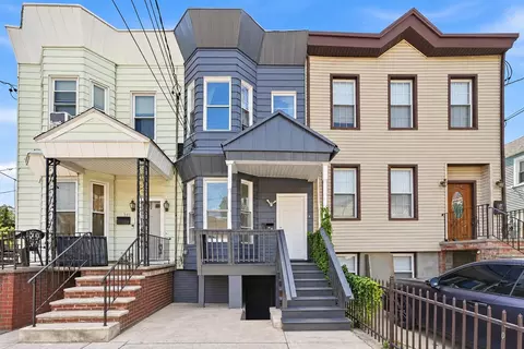 363 Forrest St, Jersey City, NJ 07304