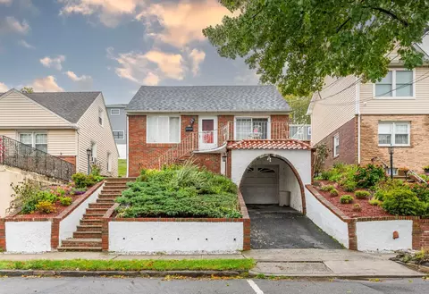 28 Park Pl, Kearny, NJ 07032