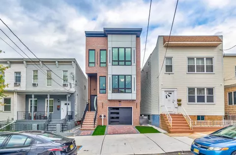 282 Danforth Ave, Jersey City, NJ 07305