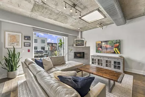 113-117 Garden St #PHB, Hoboken, NJ 07030