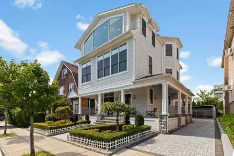 71 King Ave, Weehawken, NJ 07086