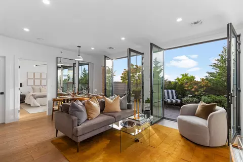 580 Palisade Ave #PH503, Jersey City, NJ 07307