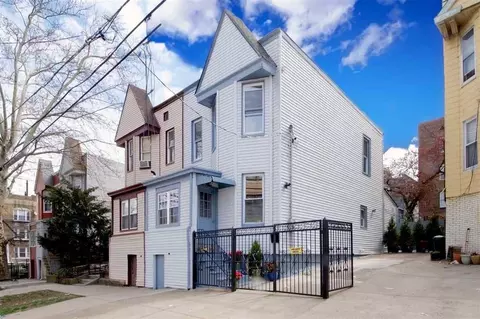 142 Romaine Ave, Jersey City, NJ 07306