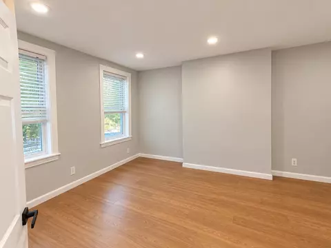 794 Ocean Ave, Jersey City, NJ 07304