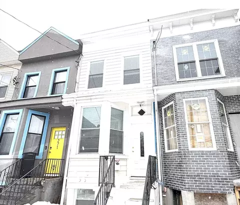 273 Forrest St, Jersey City, NJ 07304