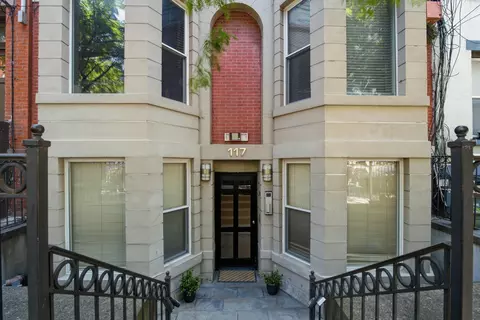 117 Bloomfield St #3A, Hoboken, NJ 07030