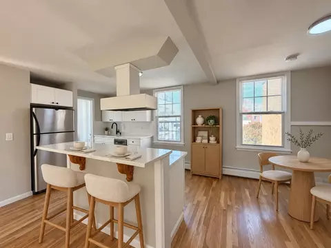 316 7th St #4, Jersey City, NJ 07302