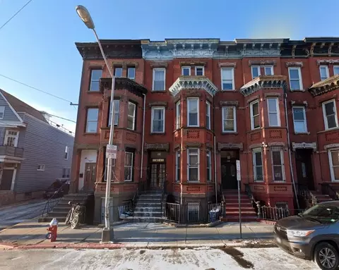 479 Bergen Ave, Jersey City, NJ 07304