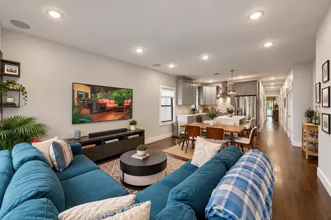 138 Congress St #1, Jersey City, NJ 07307