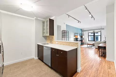 232 Pavonia Ave #312, Jersey City, NJ 07302