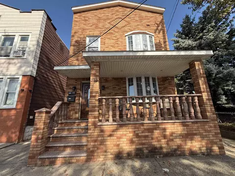 212 Mcadoo Ave, Jersey City, NJ 07305